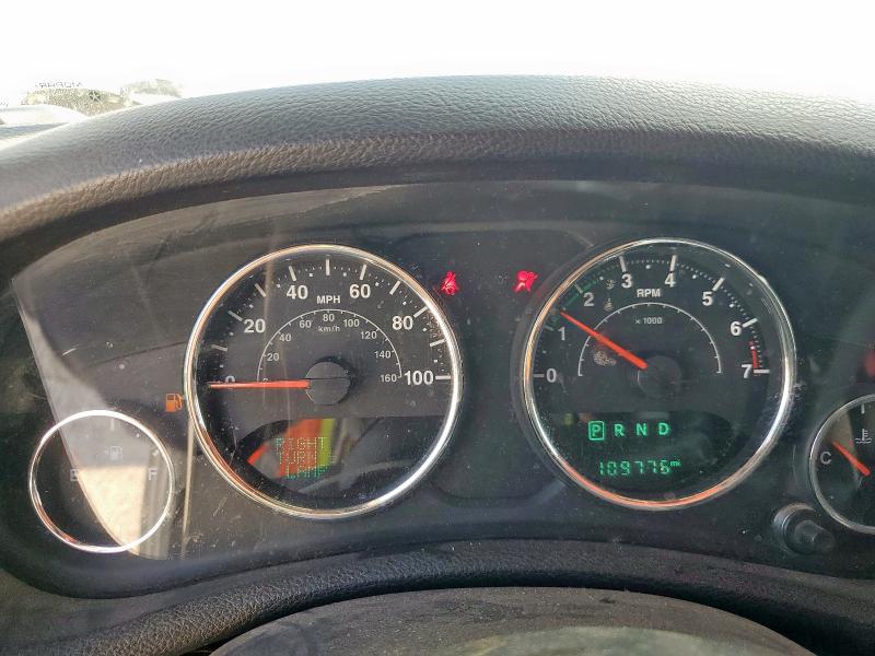 1C4BJWDG2GL103560 - 2016 JEEP WRANGLER U SPORT WHITE photo 9