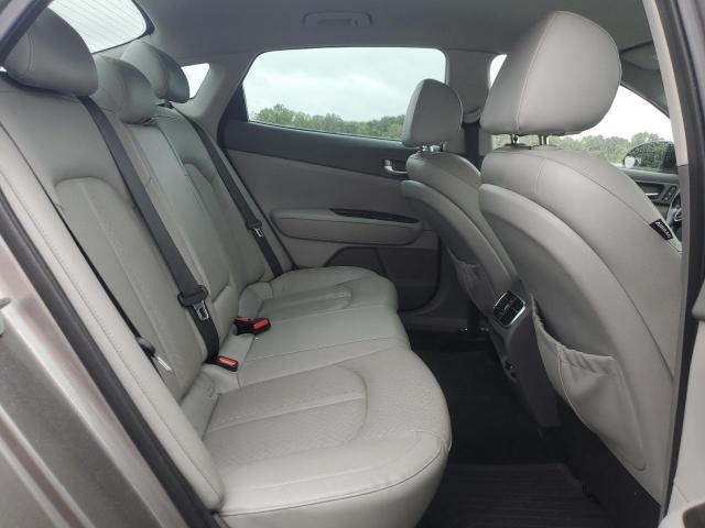 5XXGU4L39GG055099 - 2016 KIA OPTIMA EX GRAY photo 10