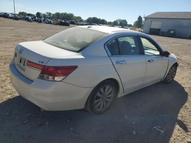 1HGCP3F88CA035036 - 2012 HONDA ACCORD EXL WHITE photo 3