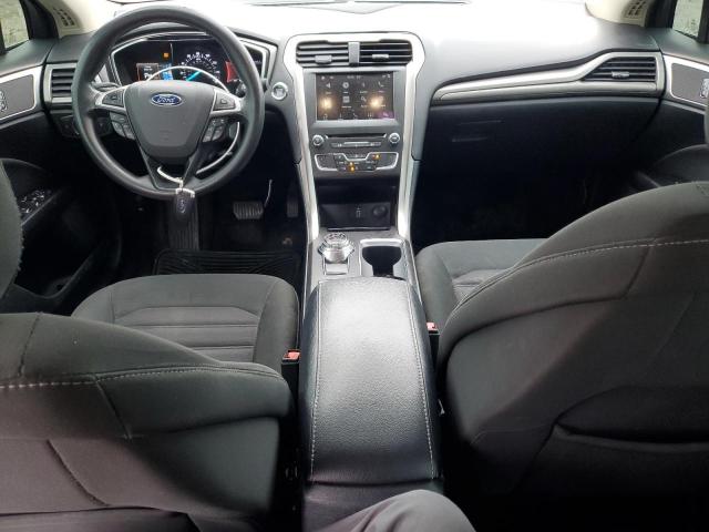 3FA6P0H77HR355627 - 2017 FORD FUSION SE WHITE photo 8