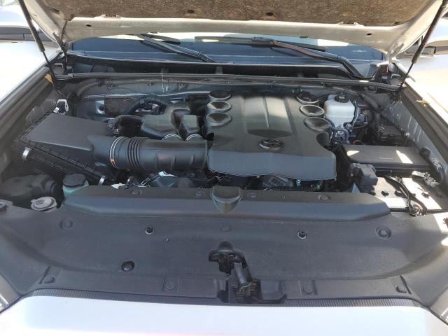 JTENU5JR9R6298820 - 2024 TOYOTA 4RUNNER SR5/SR5 PREMIUM 银色 照片 12