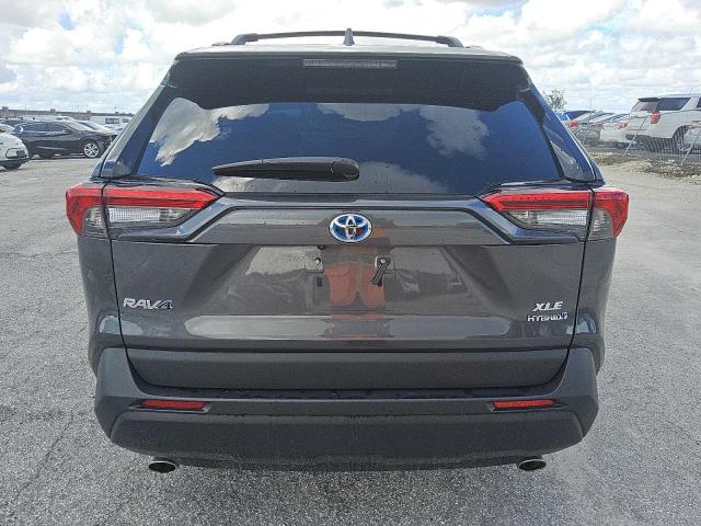 2T3RWRFV4RW231439 - 2024 TOYOTA RAV4 XLE Մոխրագույն լուսանկար 6