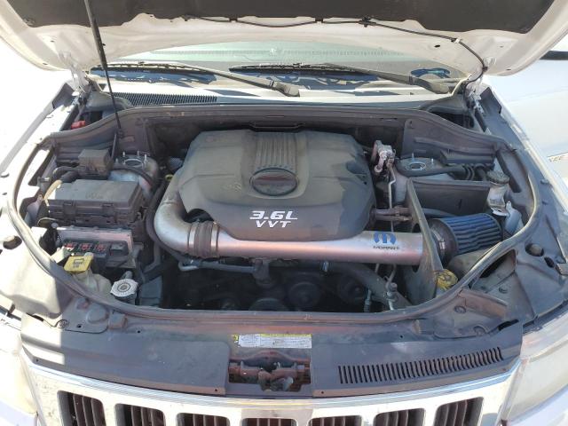 1C4RJFAG9DC634799 - 2013 JEEP GRAND CHER LAREDO WHITE photo 12