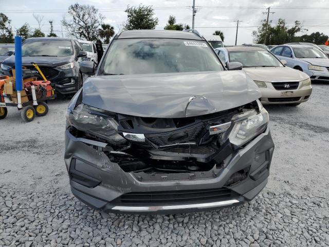 KNMAT2MT2LP516643 - 2020 NISSAN ROGUE S GRAY photo 5