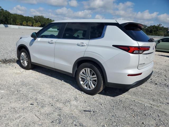 JA4J3TA82NZ000466 - 2022 MITSUBISHI OUTLANDER ES 白色 照片 2