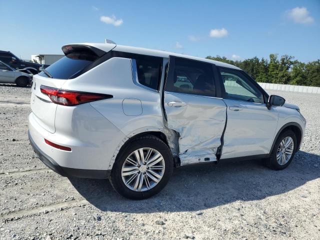 JA4J3TA82NZ000466 - 2022 MITSUBISHI OUTLANDER ES 白色 照片 3