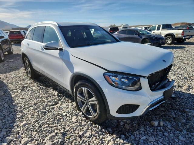 WDC0G4KB4KV150047 - 2019 MERCEDES-BENZ GLC 300 4MATIC WHITE photo 4