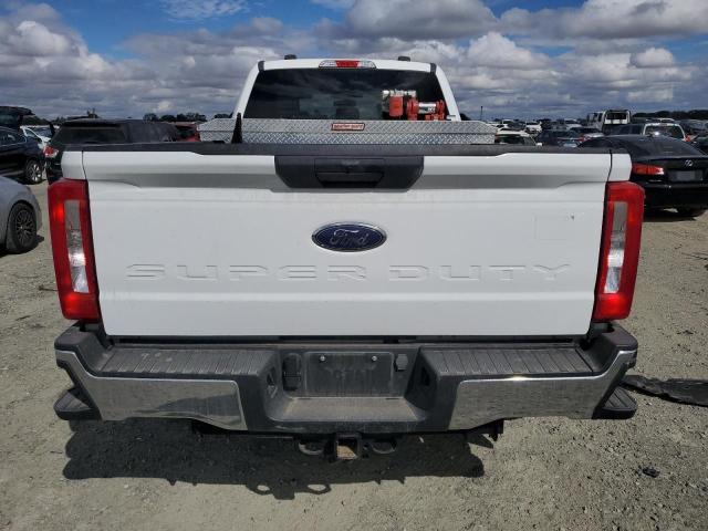 1FT8W2BT1PED00910 - 2023 FORD F250 SUPER DUTY WHITE photo 6