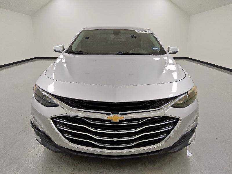 1G1ZD5STXLF058000 - 2020 CHEVROLET MALIBU LT Сріблястий фото 5