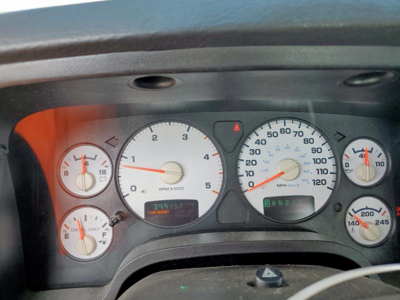 3D7KA28C44G138700 - 2004 DODGE RAM 2500 ST 银色 照片 9