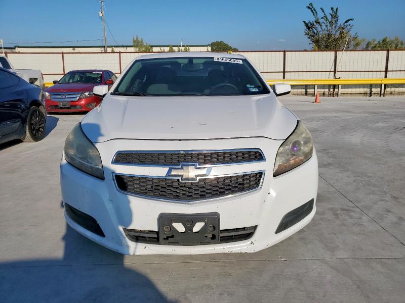 1G11D5RR7DF111082 - 2013 CHEVROLET MALIBU 1LT WHITE photo 5