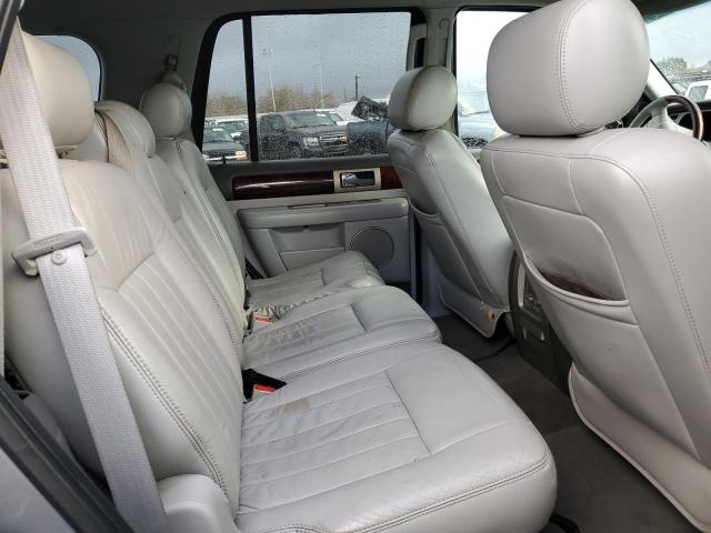 5LMFU27506LJ12017 - 2006 LINCOLN NAVIGATOR GRAY photo 10