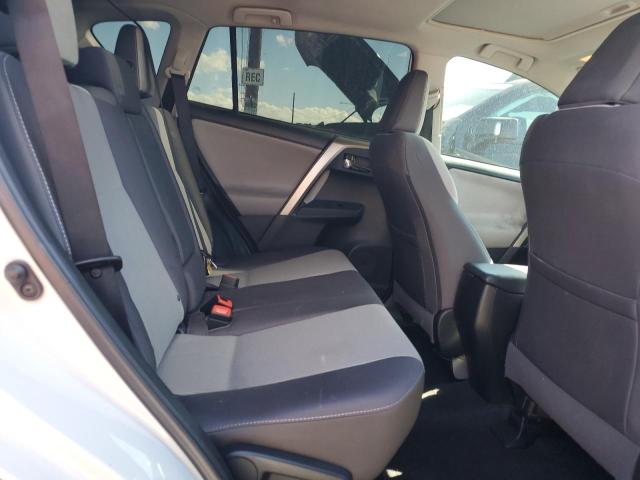 2T3RFREV8FW391854 - 2015 TOYOTA RAV4 XLE WHITE photo 11