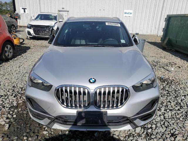 WBXJG9C08M5S80181 - 2021 BMW X1 XDRIVE28I Gümüş fotoğraf 5