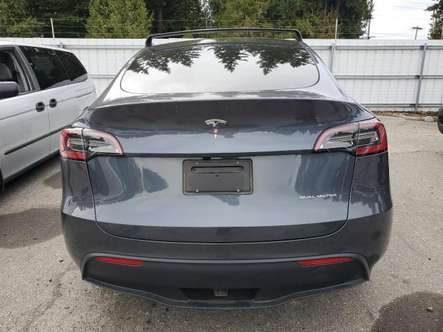 7SAYGDEEXPA155418 - 2023 TESLA MODEL Y GRAY photo 6