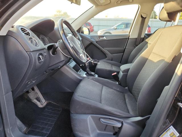 WVGAV7AX5FW524725 - 2015 VOLKSWAGEN TIGUAN S BLACK photo 7