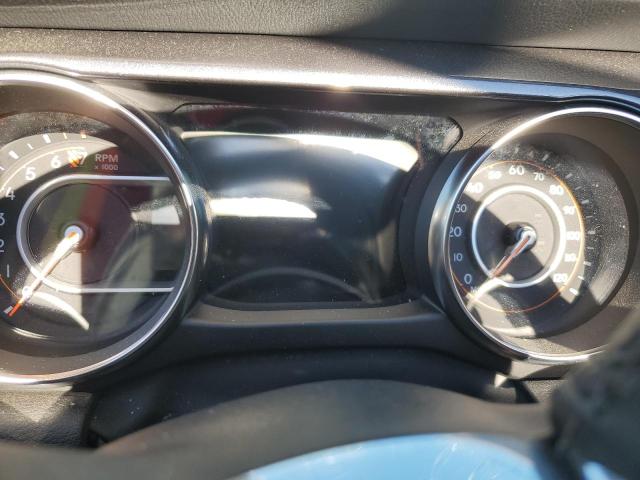 1C4HJXEG4NW222723 - 2022 JEEP WRANGLER U SAHARA SILVER photo 9