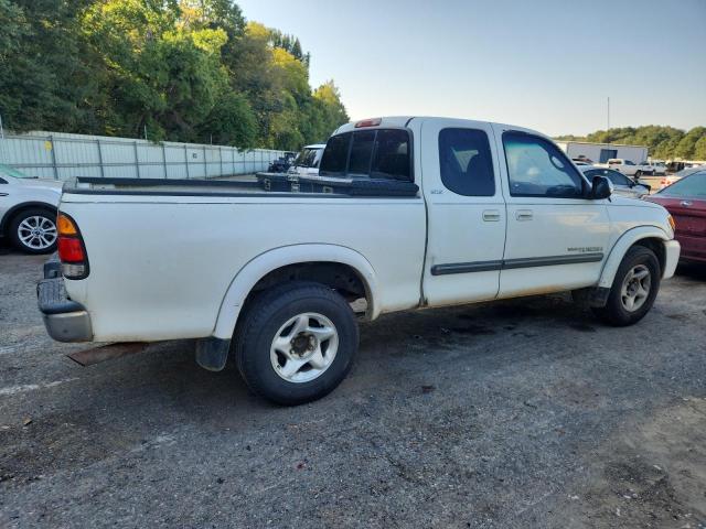 5TBRT34124S443779 - 2004 TOYOTA TUNDRA ACCESS CAB SR5 WHITE photo 3