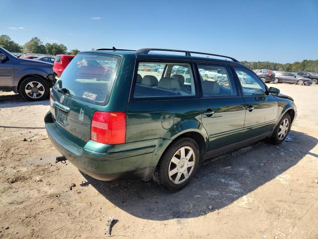 WVWNA63B6XE388707 - 1999 VOLKSWAGEN PASSAT GLS GREEN photo 3