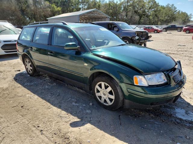 WVWNA63B6XE388707 - 1999 VOLKSWAGEN PASSAT GLS GREEN photo 4