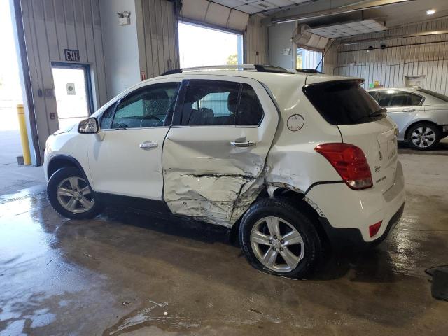 KL7CJPSB0JB668756 - 2018 CHEVROLET TRAX 1LT Weiß Foto 2