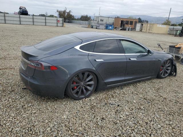 5YJSA1E47GF146916 - 2016 TESLA MODEL S فحمي صورة 3