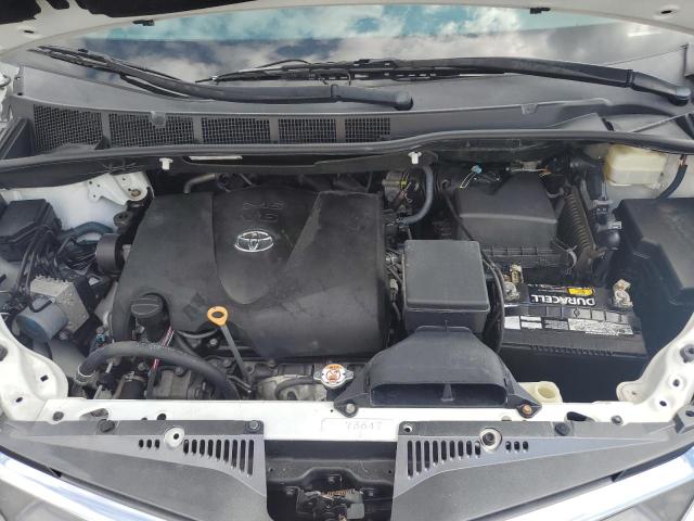 5TDYZ3DCXJS957359 - 2018 TOYOTA SIENNA XLE Beyaz fotoğraf 12