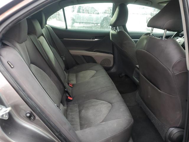 4T1C11AK3MU572576 - 2021 TOYOTA CAMRY LE GRAY photo 10