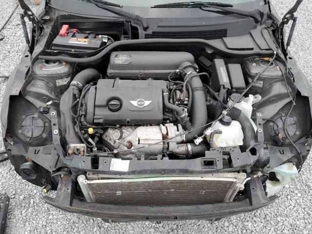 WMWZG3C59BTY35752 - 2011 MINI COOPER S CLUBMAN GRAY photo 11