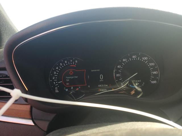 5LMCJ2D94KUL46538 - 2019 LINCOLN MKC SELECT WHITE photo 9