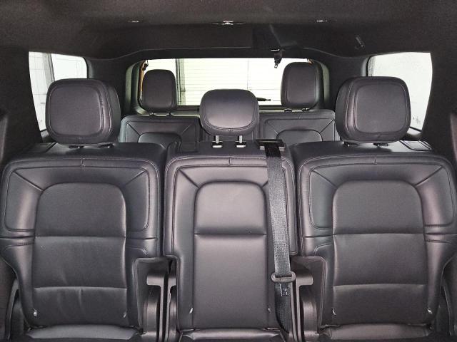 5LMJJ2NG7REL11114 - 2024 LINCOLN NAVIGATOR შავი ფოტო 10