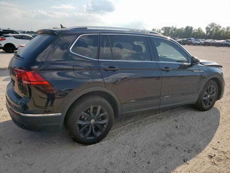 3VVNB7AX0RM183836 - 2024 VOLKSWAGEN TIGUAN SE Schwarz Foto 3