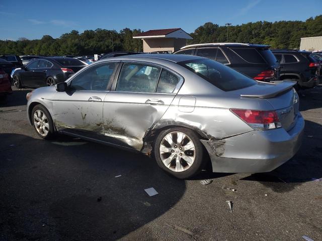 1HGCP26728A058529 - 2008 HONDA ACCORD EX SILVER photo 2