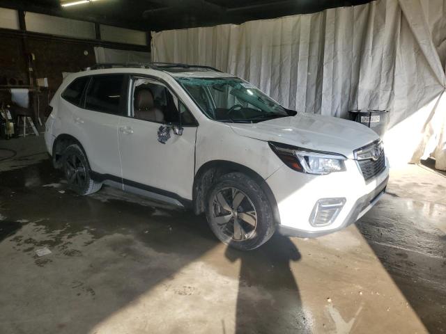 JF2SKAXC4LH454929 - 2020 SUBARU FORESTER TOURING WHITE photo 4