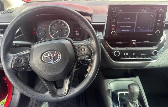 5YFEPMAEXMP233074 - 2021 TOYOTA COROLLA LE 红色 照片 9