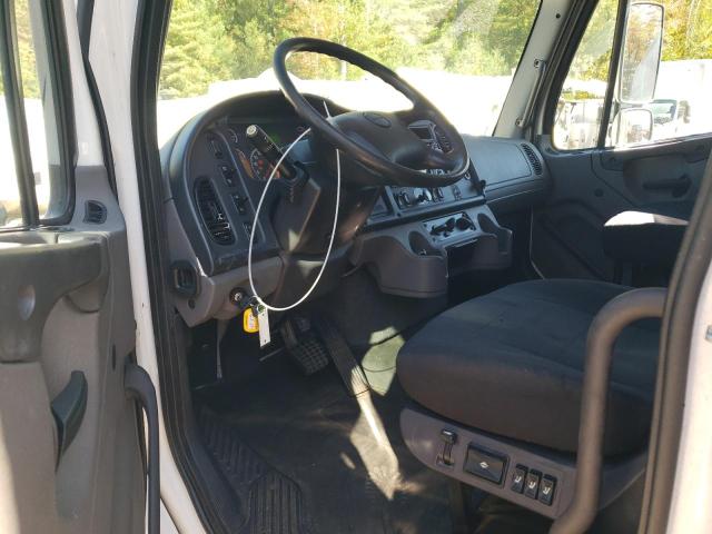 3ALACXFEXJDJW7258 - 2018 FREIGHTLINER M2 106 MEDIUM DUTY WHITE photo 8