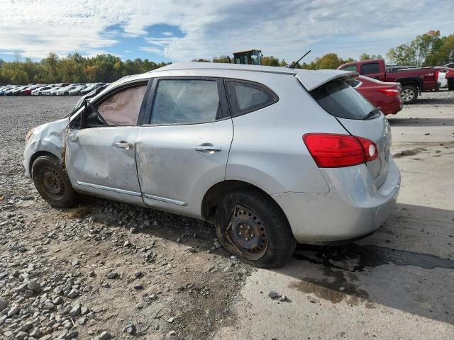 JN8AS5MV5DW133331 - 2013 NISSAN ROGUE S SILVER photo 2