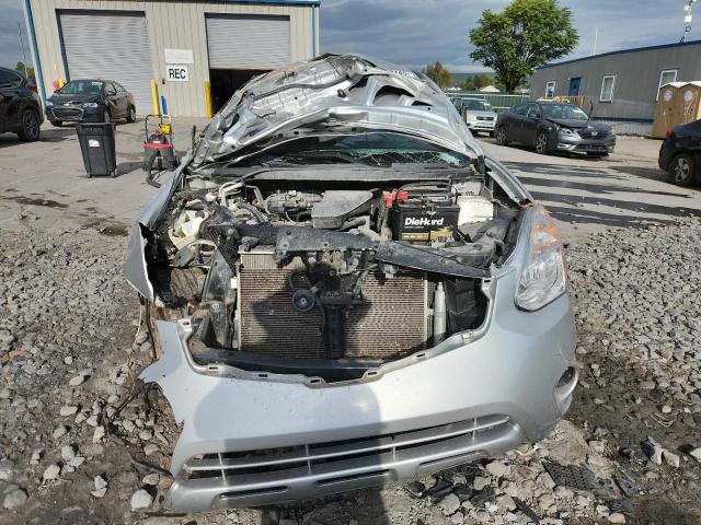 JN8AS5MV5DW133331 - 2013 NISSAN ROGUE S SILVER photo 5