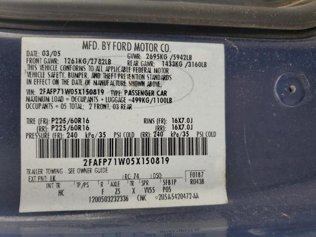 2FAFP71W05X150819 - 2005 FORD CROWN VICT POLICE INTERCEPTOR BLUE photo 12