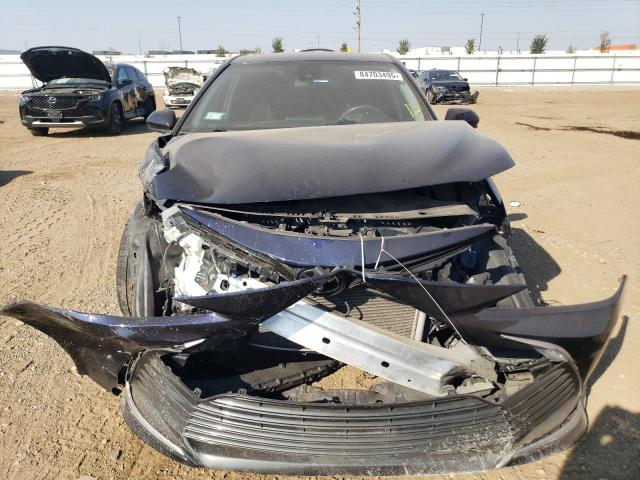 4T1C11AK8NU685926 - 2022 TOYOTA CAMRY LE BLUE photo 5