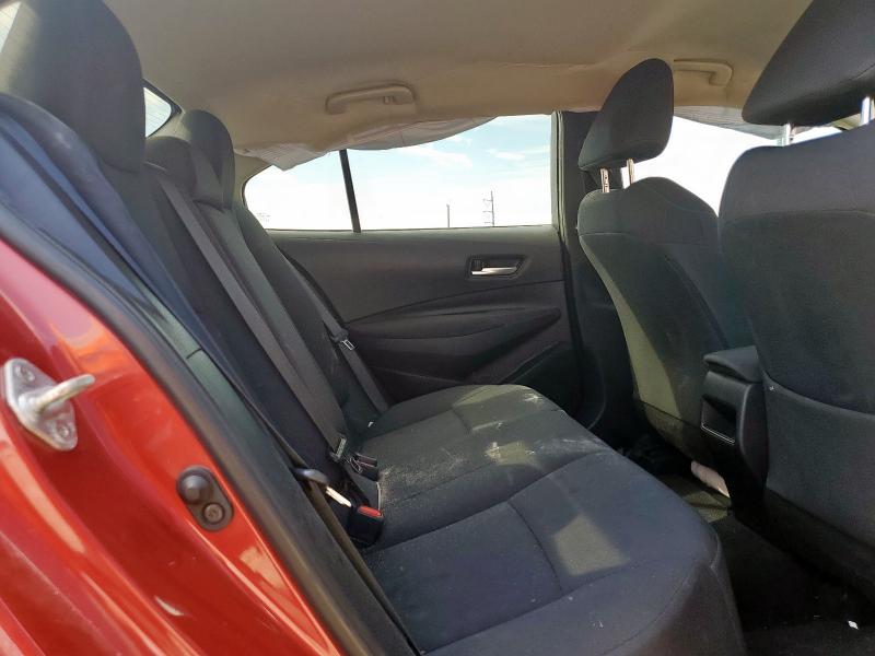 5YFEPMAE8MP213454 - 2021 TOYOTA COROLLA LE 红色 照片 10