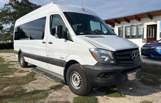 2014 MERCEDES-BENZ SPRINTER 2500, 