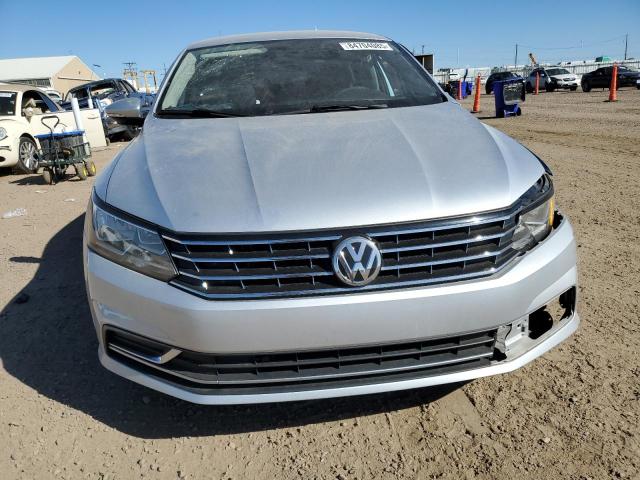 1VWAT7A31HC085449 - 2017 VOLKSWAGEN PASSAT S SILVER photo 5
