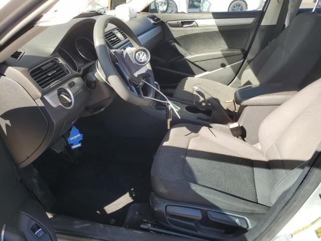 1VWAT7A31HC085449 - 2017 VOLKSWAGEN PASSAT S SILVER photo 7