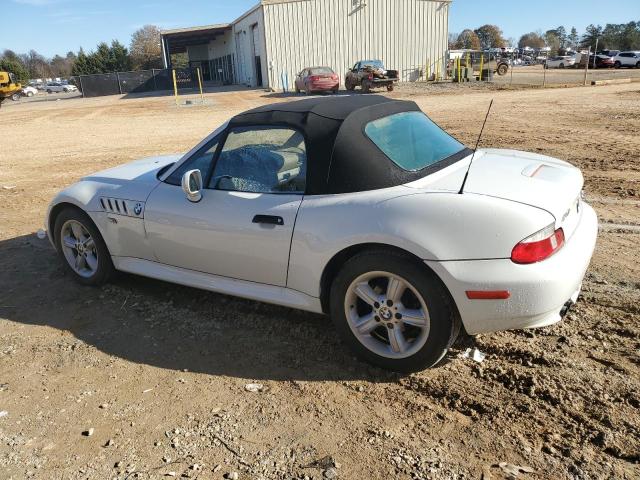 WBACH9343YLF89046 - 2000 BMW Z3 2.3 WHITE photo 2