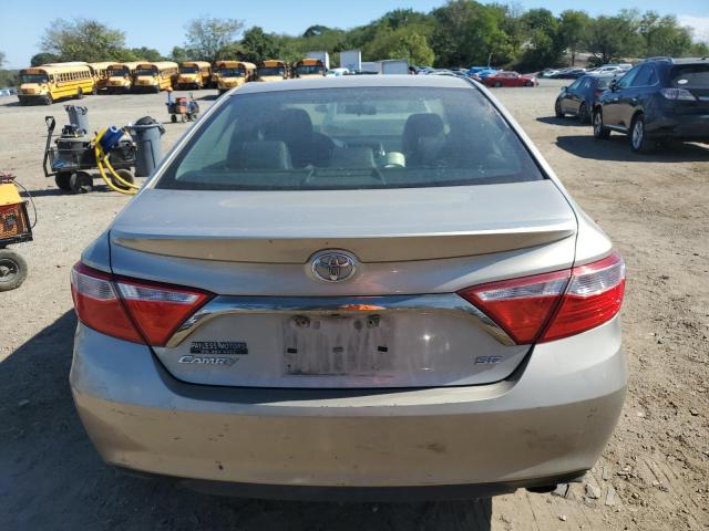 4T1BF1FK6GU164034 - 2016 TOYOTA CAMRY LE SILVER photo 6