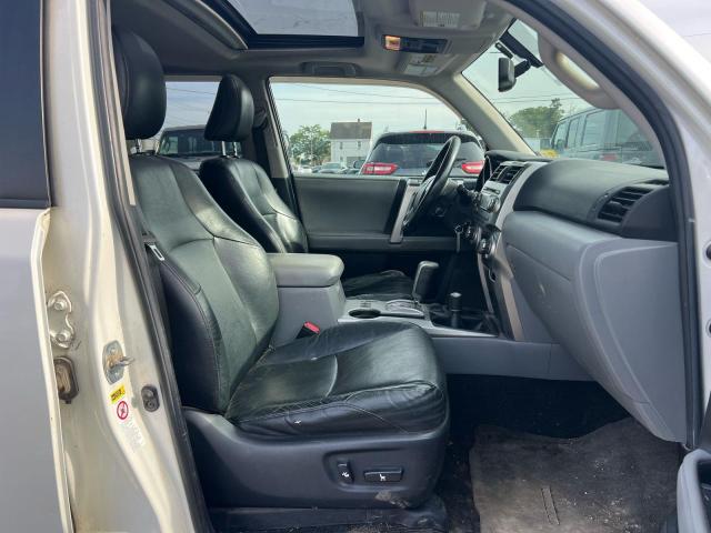 JTEBU5JR9A5023140 - 2010 TOYOTA 4RUNNER SR5 白色 照片 5