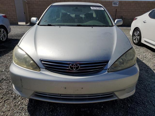 4T1BE32KX6U657010 - 2006 TOYOTA CAMRY LE ვერცხლისფერი ფოტო 5