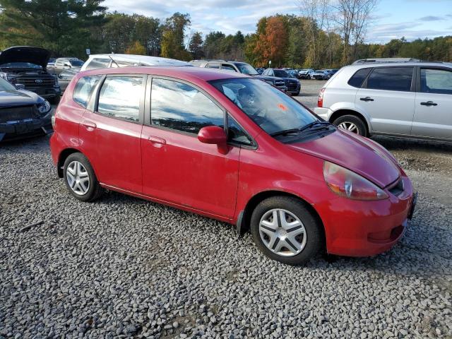 JHMGD38458S067039 - 2008 HONDA FIT RED photo 4