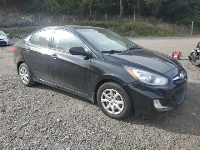 KMHCU4AE8DU293028 - 2013 HYUNDAI ACCENT GLS BLACK photo 4